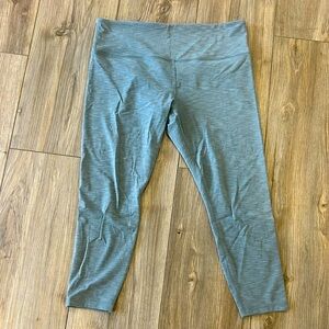 Athleta Ultra High Elation 7/8 Leggings. Like new.